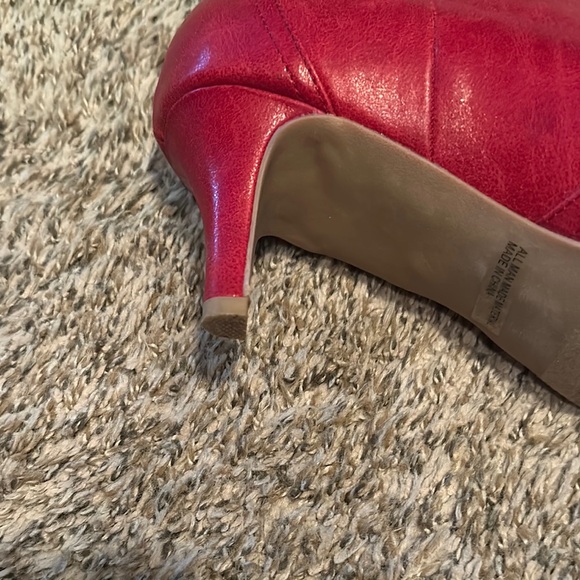 Dolce Vita Red Heeled Boots - Picture 10 of 14